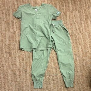 Medcouture green scrub set